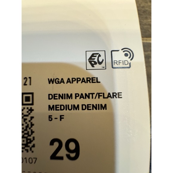 Forever 21 Blue Denim Flare Leg Jeans Daisies-High Rise Size 29 60's - Picture 7 of 16